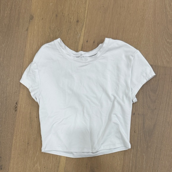 Alo White Crop Top - Picture 2 of 3